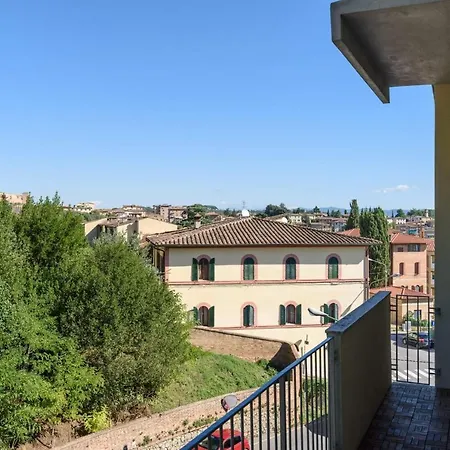Altido Sunny Rooms In Siena With Terrace Privat bolig Siena