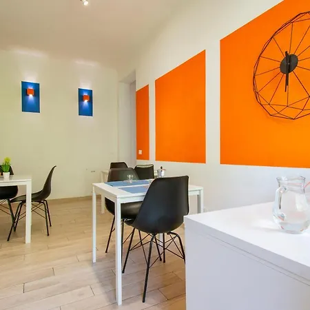 Altido Sunny Rooms In Siena With Terrace *