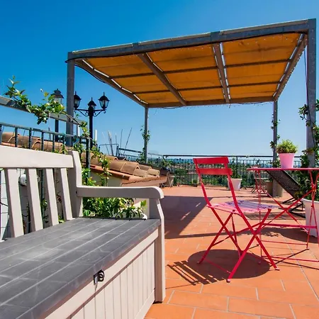 Altido Sunny Rooms In Siena With Terrace Privat bolig
