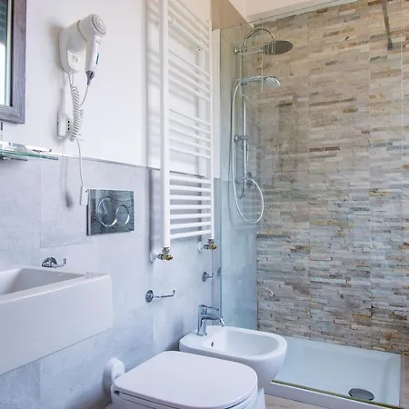 Altido Sunny Rooms In Siena With Terrace